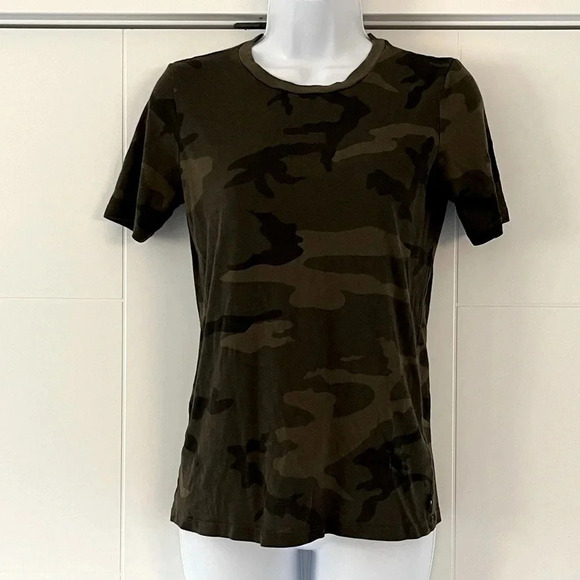 TNA/ MAGEE Short sleeve/ T-shirt/ Green camo/ Size US XS - Picture 2 of 10